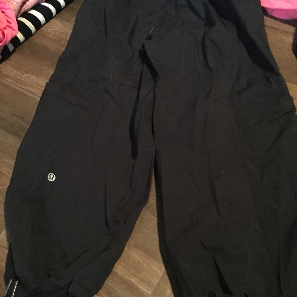 Lululemon Crops - Picture 3 of 3